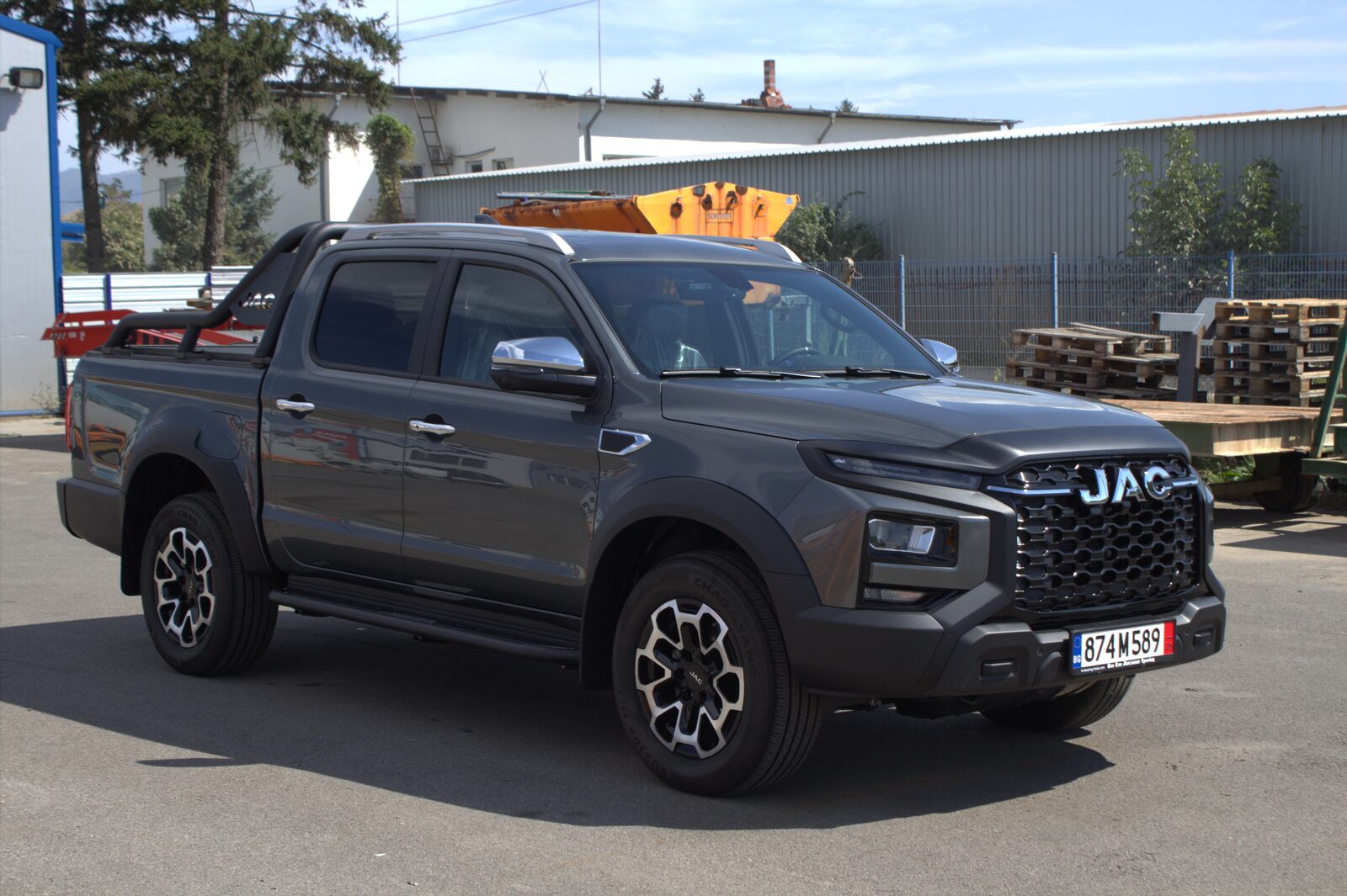 JAC T9 EV — електрически пикап